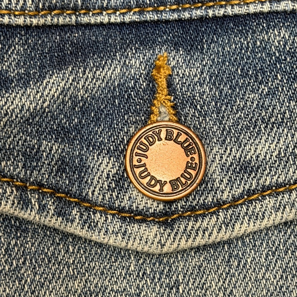 Judy Blue Sherpa Lined Denim Vest 2XL NWT Medium Wash Button Front Cozy Western - Picture 6 of 10